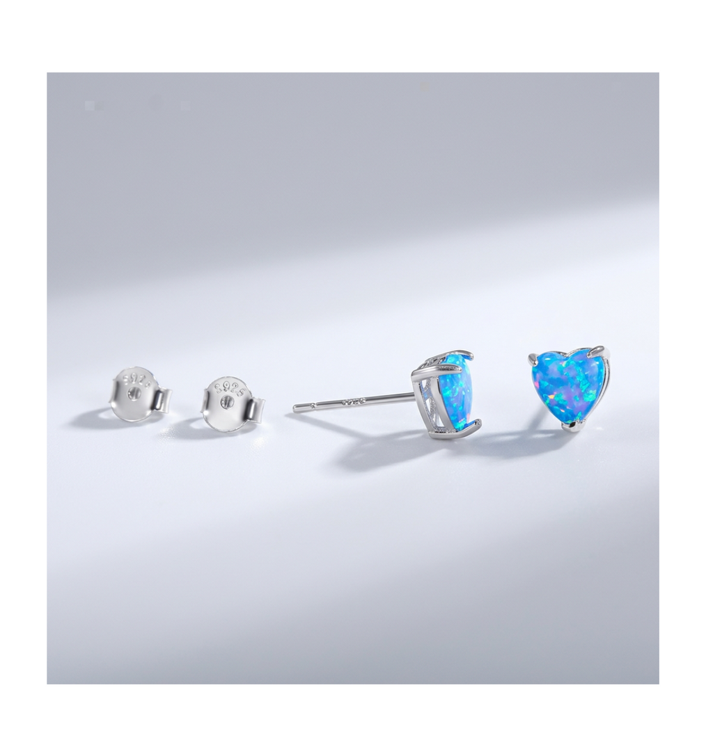 Aurora Ocean Heart Stud Earrings - BELLIVETTE