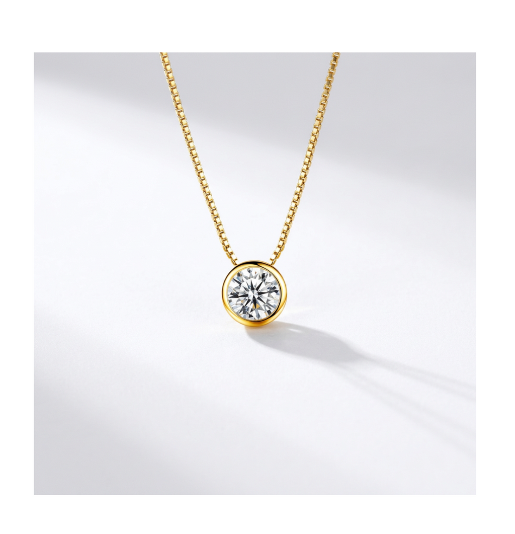 Celeste Gold Halo Necklace - BELLIVETTE