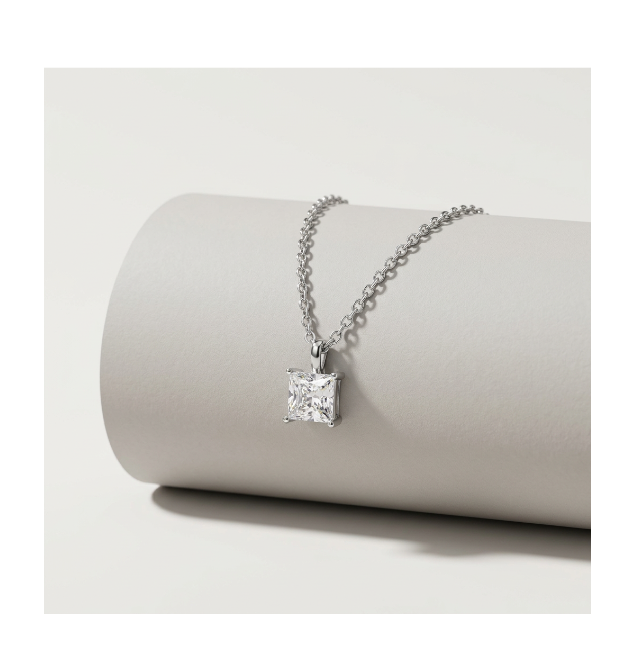 Celeste Prism Necklace - BELLIVETTE