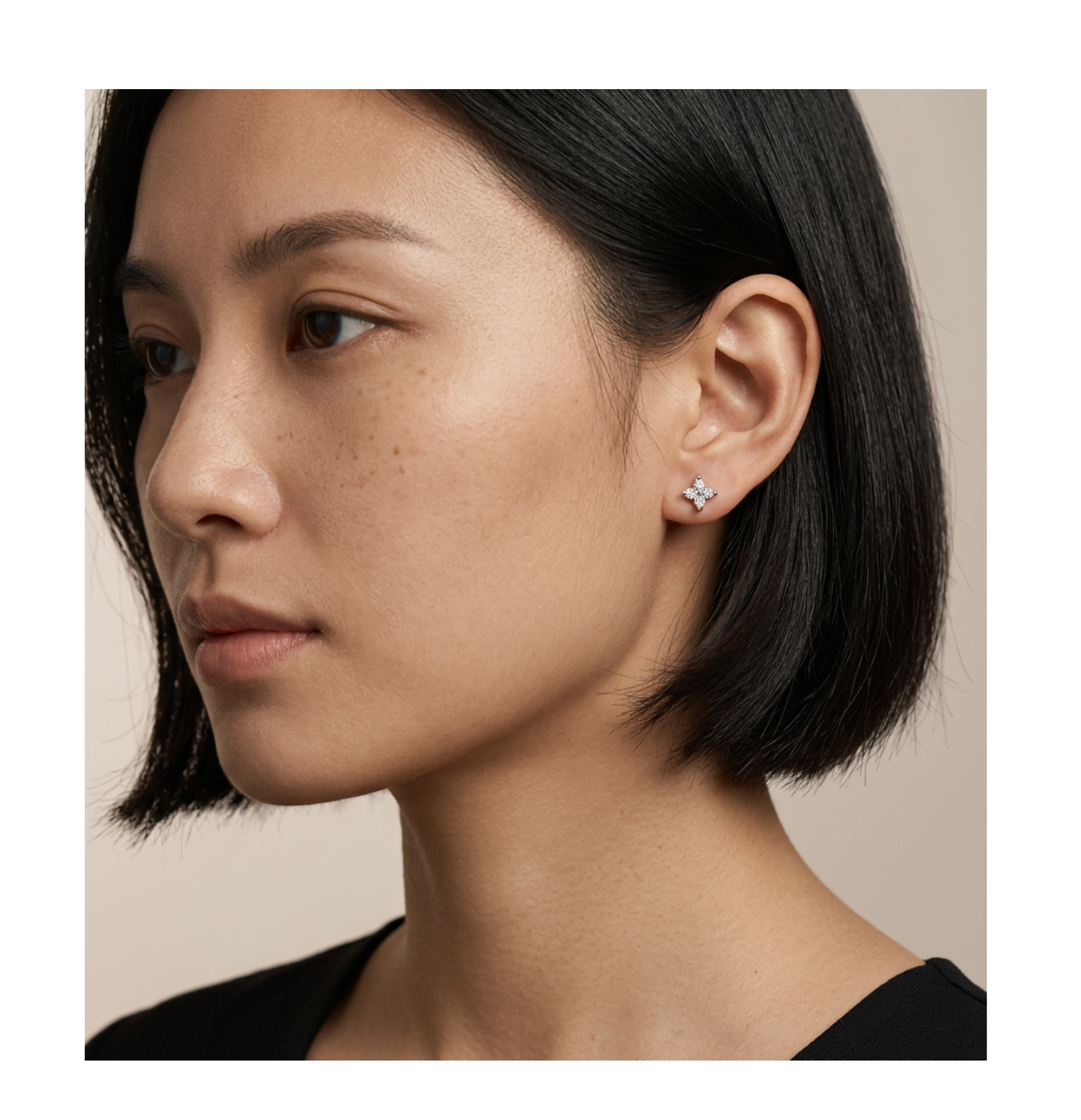 Floral Blossom Stud Earrings - BELLIVETTE