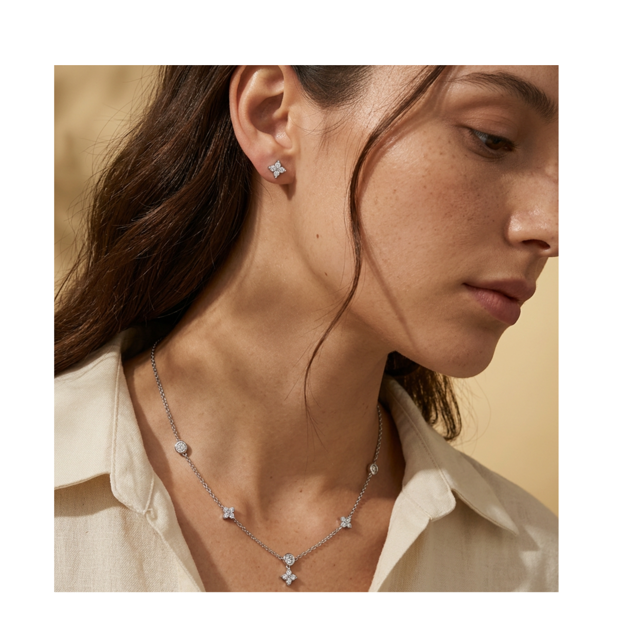 Floral Blossom Stud Earrings - BELLIVETTE
