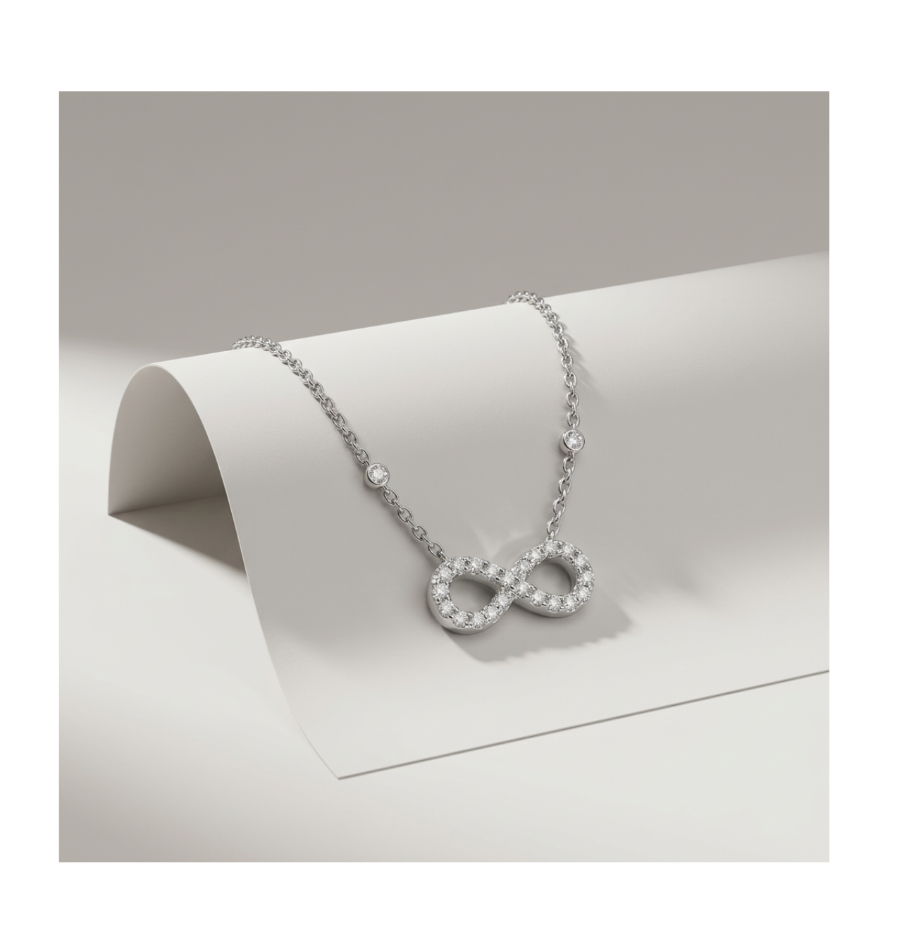 Infinity Radiance Necklace - BELLIVETTE