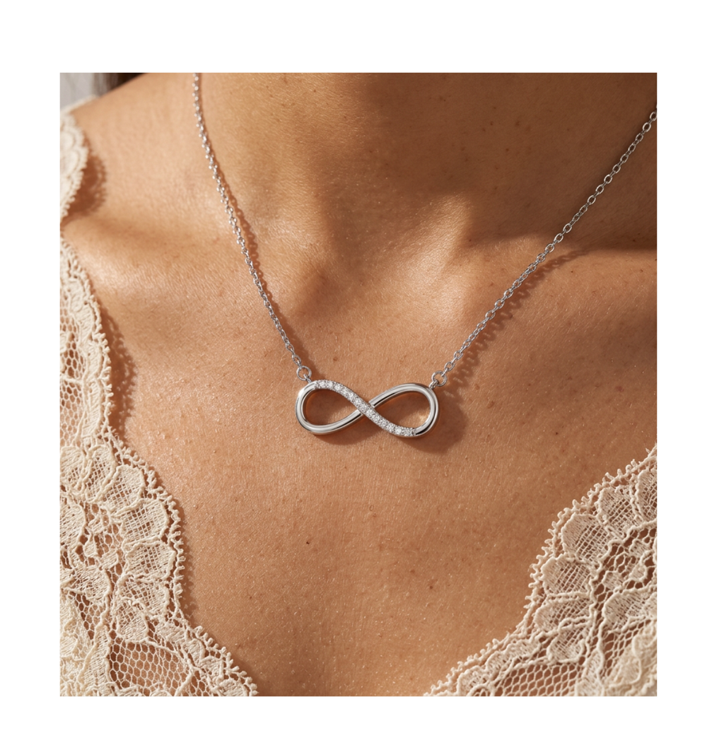 Infinity Spark Necklace - BELLIVETTE