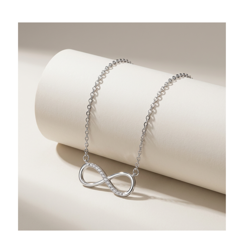 Infinity Spark Necklace - BELLIVETTE