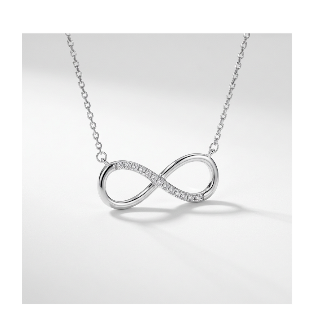Infinity Spark Necklace - BELLIVETTE