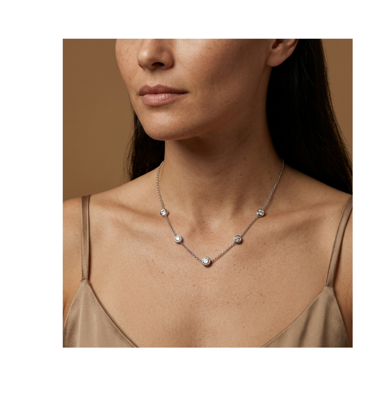 Radiance Orbit Necklace - BELLIVETTE