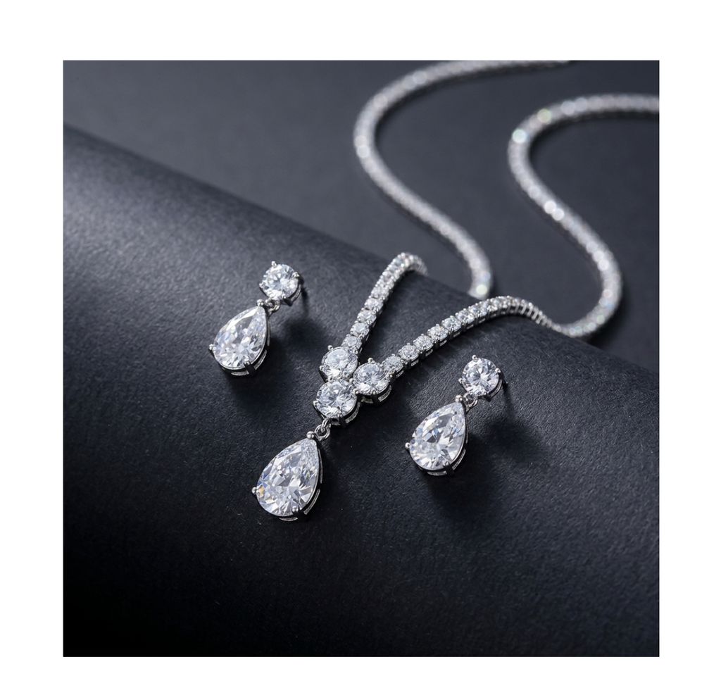 Teardrop Crystal Jewellery Set - BELLIVETTE